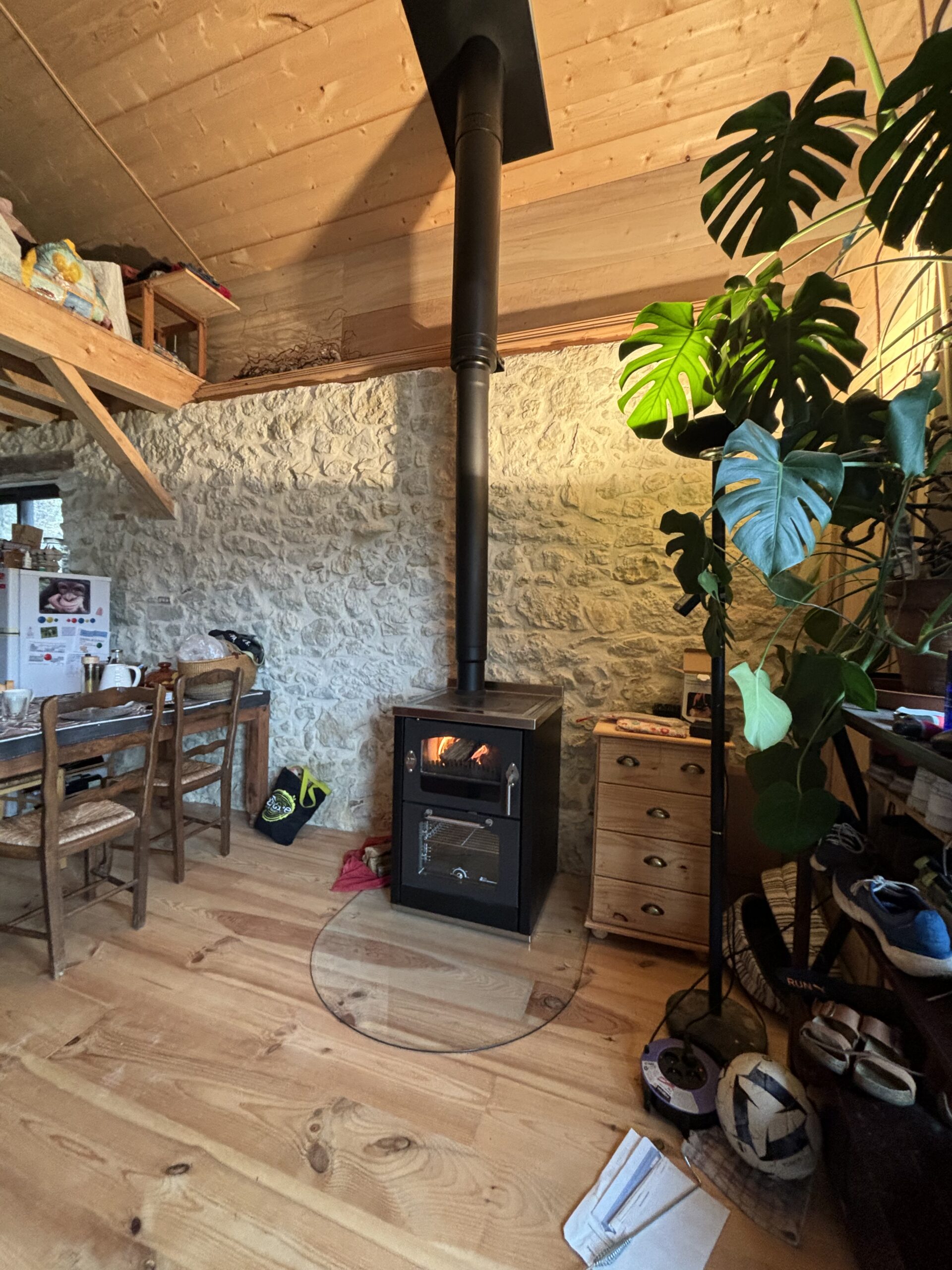 Astarac Poêles Installation et vente de Cuisinière à Bois à Auch — free download